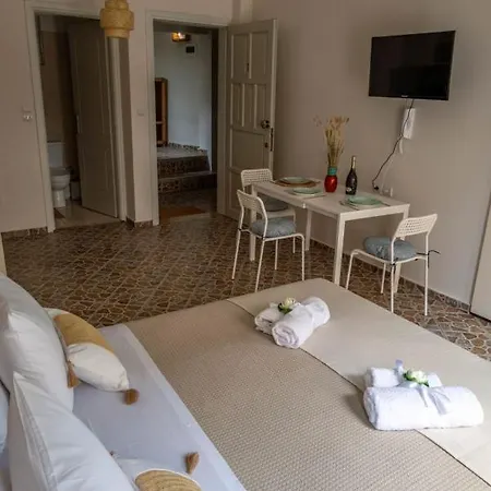 Apartment Four Seasons